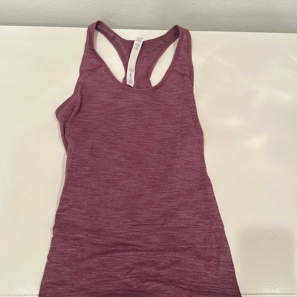 Lululemon tank top!